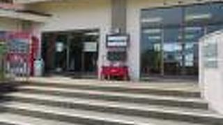 安乗灯台の間近にあって、休憩、昼食にうってつけ、志摩のきんこ芋が手に入る