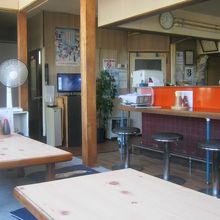 店内客席の様子