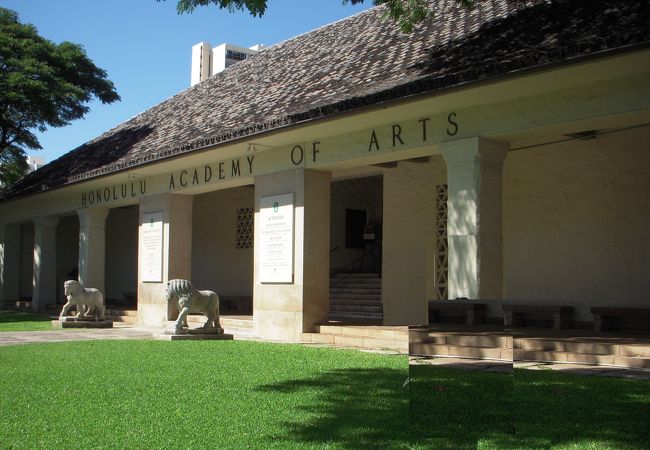 １９２７年にアナ・ライス・クックが開館した、ハワイで唯一の総合美術館