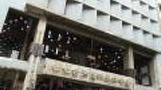 宮原眼科のアイスを座ってのんびり。空いてます。