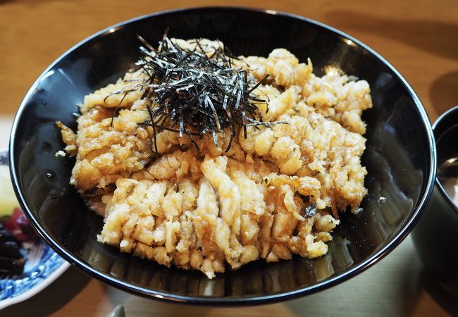 夏に行くならランチの鱧丼がおすすめ