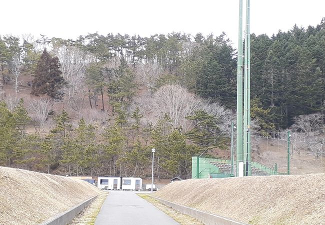 萩山・薬師山からは木古内の町並みの他、津軽海峡・新幹線の景色も眺めることが出来ます