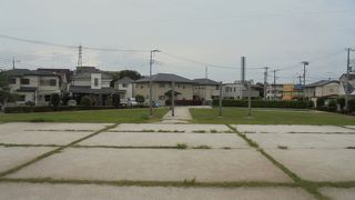 解説が一部見えにくいのは残念 （市立歴史公園 武蔵国分尼寺跡） 