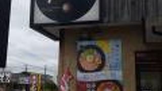 １人利用の場合、空いていてもカウンター席に案内されることがあります