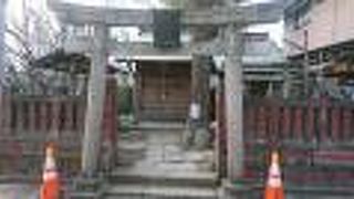佃島の小さな稲荷神社