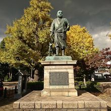 西郷隆盛像