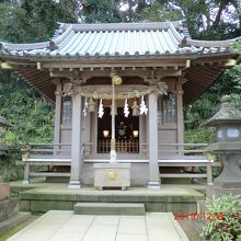 小さな神社です