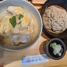 カツ丼とお蕎麦小のセット