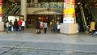 ショップ＆レストラン