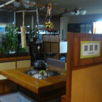 休憩フロアーにある談話室　いろりが懐かしい