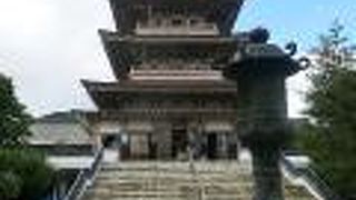 唯一の仏式霊殿