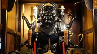 目を見張ります