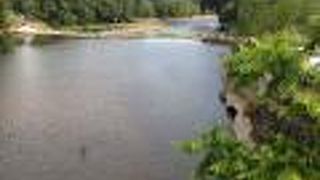 高麗川の鹿台堰です。上流が横手渓谷で下流が巾着田です。