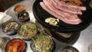 とんちゃん 新宿本店