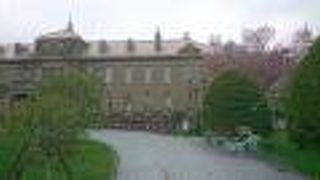 おおば比呂司さんの記念室があります