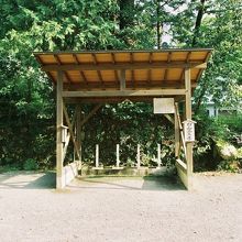 白山比神社、白山霊水。