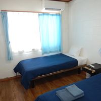 屋上に洗濯物を干すスペースあり。