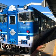 山陰の美しい景色を眺めながら、山陰グルメやスイーツを楽しめる観光列車