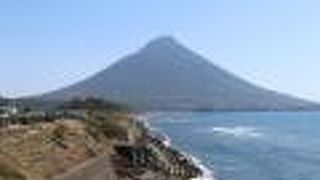 パンフレットでよく見る構図です