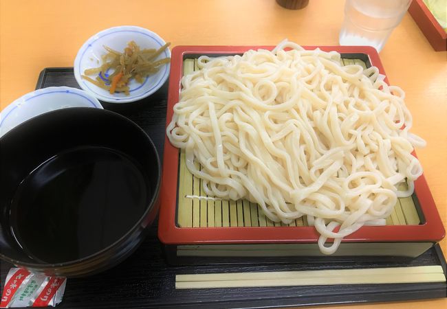 売り切れ次第、終了☆行田産の小麦100％のコシのある手打ちうどん