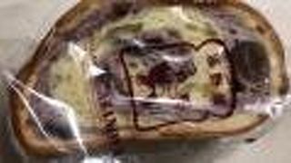 改札内のパン屋さん