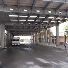 横手バスターミナル