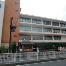 かごの屋の外観