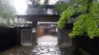 角館の北側のエリアにあります。