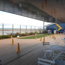 広くて空いている展望階