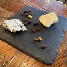 バルデオンブルーチーズとタレッジョ