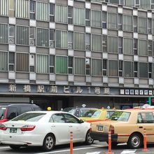 このガラスはプロフィリットガラスというそうです