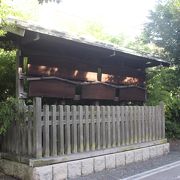 京急東神奈川駅から横浜駅まで歩きました。約２キロほどです