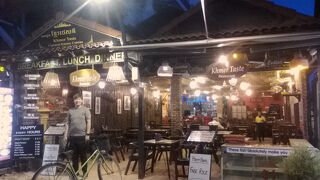 いわゆるツーリストレストラン