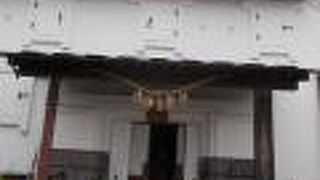 一ノ関駅から北西のエリアにあります。