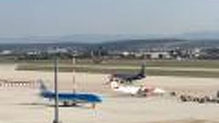 シュツットガルト空港 (STR)