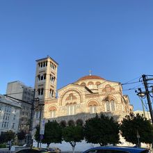 街中にポンっとあります