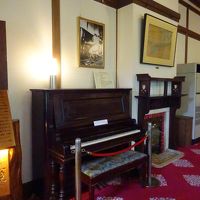 アインシュタインのピアノです。