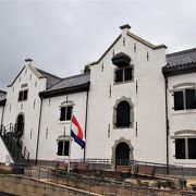 長崎出島にオランダ商館が移設されるまでの30年間オランダ貿易の拠点だった平戸オランダ商館