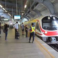 マッカサン駅 (ARL)