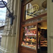 高級感漂うフィレンツェ最古の老舗カフェ