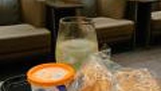 那覇:BLUE SEALとパンとアルコールと