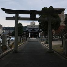 市の中心部にある