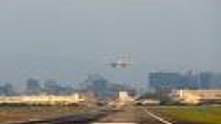 飛行機のビュースポットも多い空港。