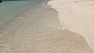 久米島の東にある砂浜だけの島
