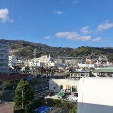 本館3階だったので、湯河原の街並みが一望でした。