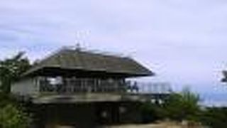 弥仙山頂にあります