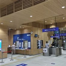 新しい福井駅には駅ピアノが置いてある