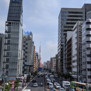 東京タワーが良く見える交差点