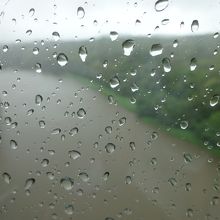 雨のスカイレールから