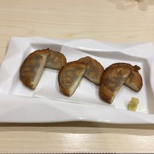 日式炸魚餅：38元